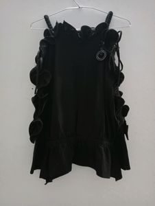 Gorgeous Black Crop Top For Women