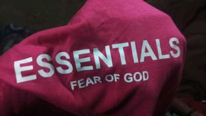 Essentials Fear of God Tee