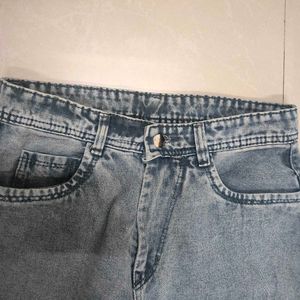 Grey Coloured Straight Pant