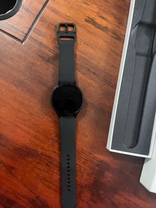 Samsung Galaxy Watch 4