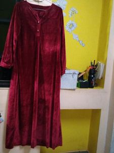 Maroon Colour Abaya Full Hight