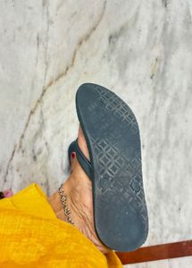 ladies footwear
