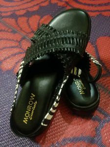Black Wedges