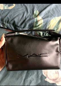 Mac Black Travel Pouch