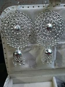 😍Earring For Complete Beautiful Look. Light Weight