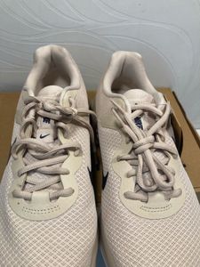 Nike Revolution 6  Running Shoe