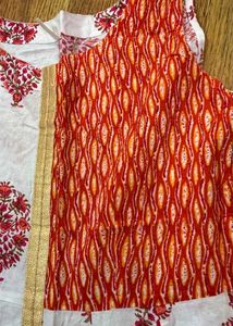 Red &amp; White Printed Kurta Set