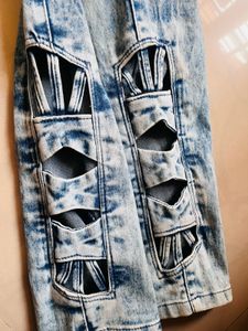Stylish Distressed Jeans