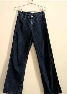 New unused Straight fit jeans
