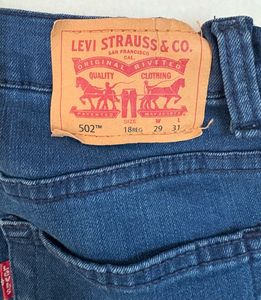 Levi's Dark Wash Jeans