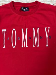 Tommy Hilfiger - Red Tshirt