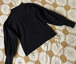 Black Long Sleeve Pullover