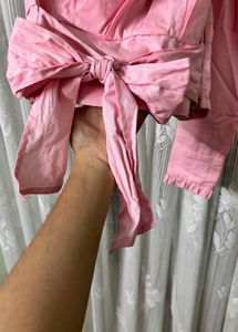 Pink One-Shoulder Puff Sleeve Crop Top