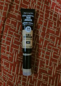 Revlon colorstay skin awaken concealer