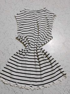 It Very Comfortable For U Summer.