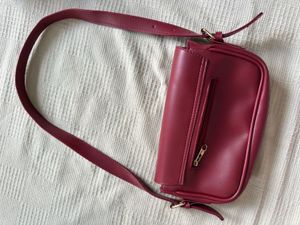red purse