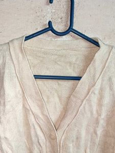 Women&#39;s Cream Crop Cardigan Winter Sweater