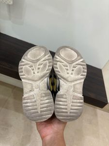 Sports Shoes For Boys