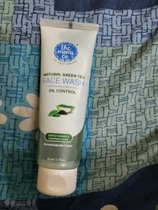 The Moms Co. Natural Green Tea Face Wash