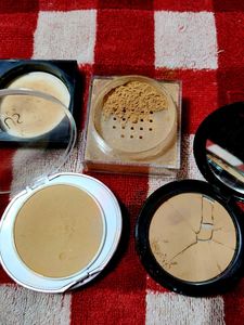 Set Of 3 Compact And Loose Powder