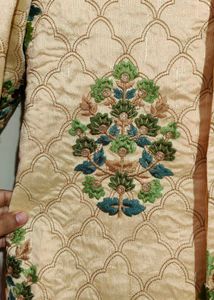 Cream Colour Floral Design Jodhpuri