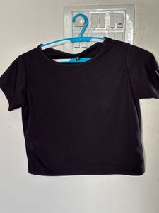 Black Cropped T-Shirt
