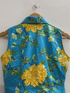 Floral Sleeveless Shirt