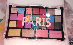 Huda Color Paris Eyeshadow Palette