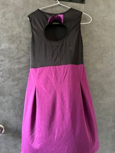 New One Piece With Beautiful Back Pattern