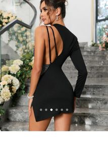 Chic One-Shoulder Mini Dress
