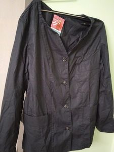 Black Jacket Style Top 38-40 Size
