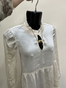 Flash Sale-Veromoda Beige Top
