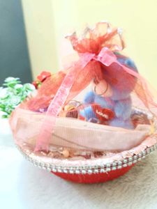 Valentine&#39;s Day Basket 🧺💝