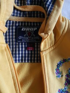 Winter Jacket,good Condition,sweatshirt