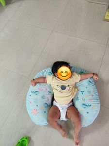Feeding pillow