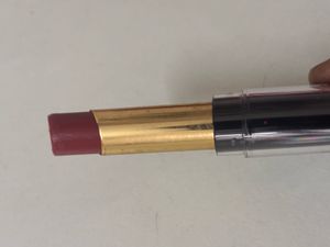 Lipstick Faces Canada