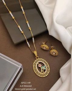 "A.D Diamond Pendal Set "
