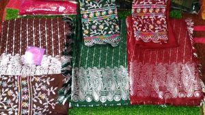 👉😍 Completely New Vaira Oosi SAREE With Blouse