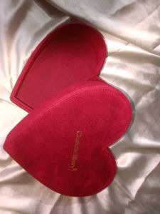 Charlotte Tilbury bridal 💝box with makeup
