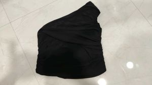 Dramatic Black One-Shoulder Ruched Party Top