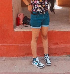 Trendy Denim Shorts (With FREEBIES!)