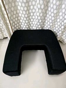 New Laptop Bed Table Pilow For Backpain and Comfor