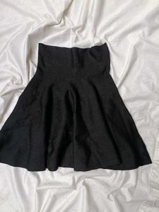 Black Flared Mini Skirt For Winter 🖤