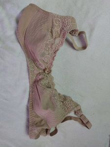 Uesd Bra