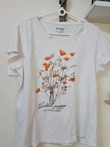 Golden Poppy Graphic Tee