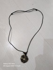 ying Yang Adjustable Chain Thread Pendant