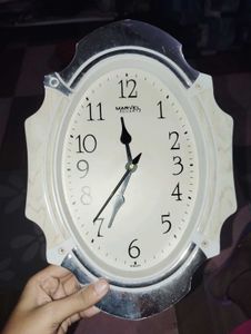 Marvel Quartz Clock