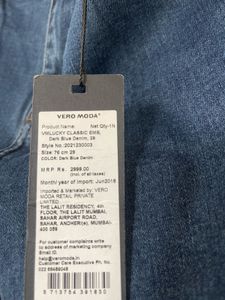 Vero Moda Embroidered Jeans