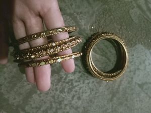 Combo 4 Bangles Set Like New