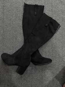Black Knee Length Boots